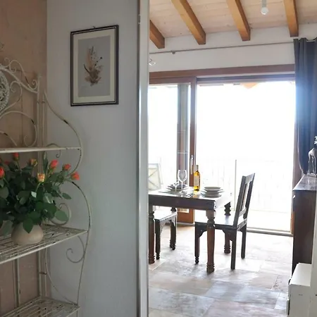 Apartment Cascina Borchina