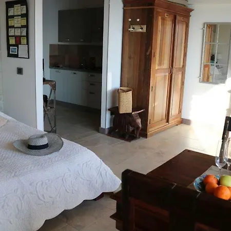 Cascina Borchina Apartment Maccagno