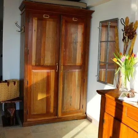 Cascina Borchina Apartment Maccagno